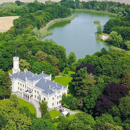 Romantik Hotel Schloss Reichenow מראה חיצוני תמונה