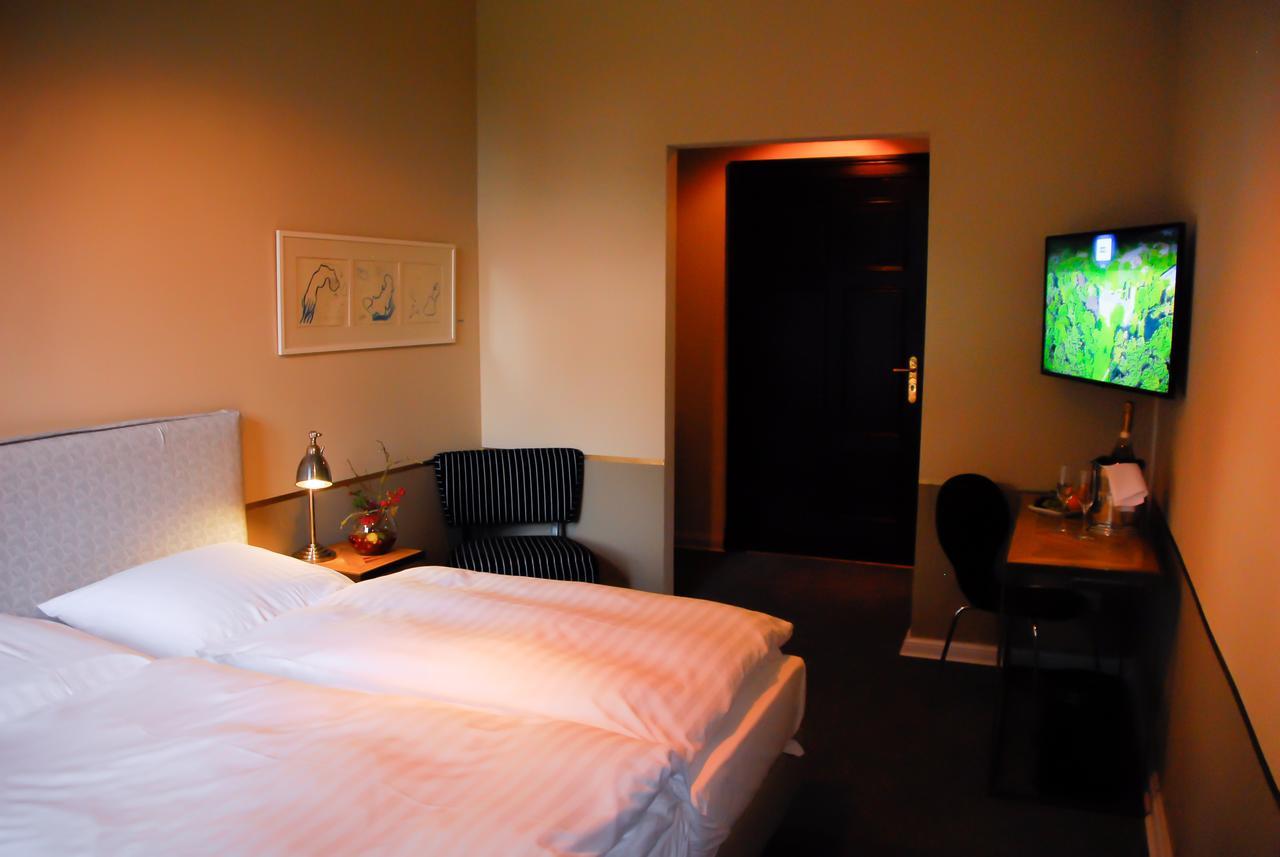 Romantik Hotel Schloss Reichenow מראה חיצוני תמונה